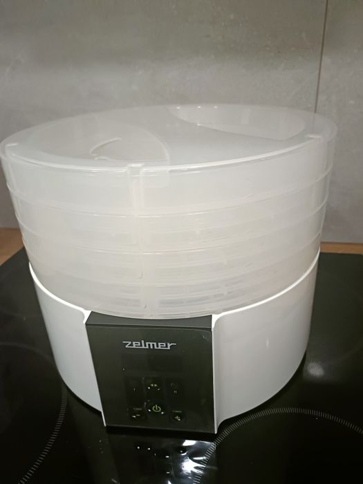 Suszarka spożywcza do owoców, warzyw, grzybów -  Zelmer Fd1002
