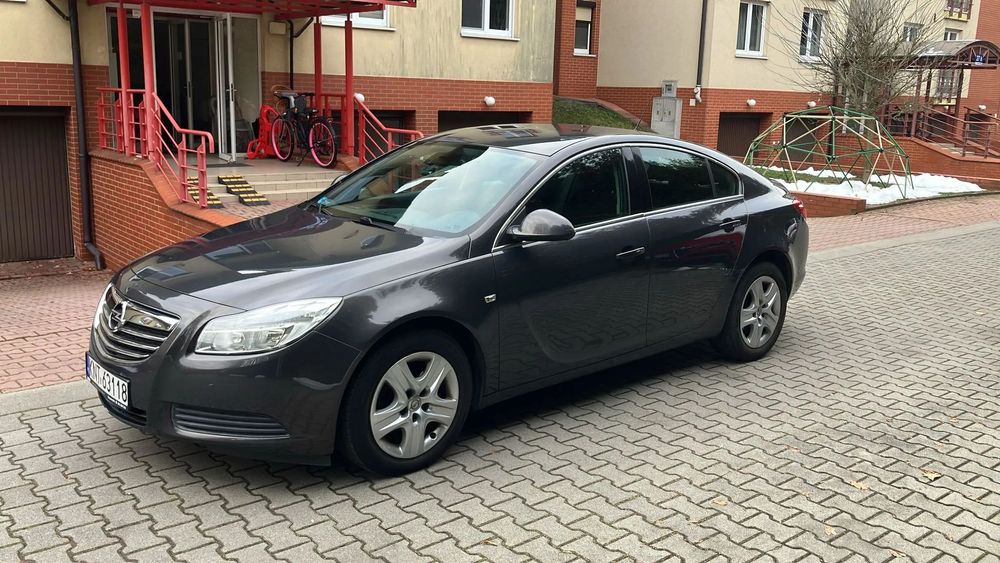 Opel Insignia Opel Insignia 2.0 CDTI Edition | 2013 | Manual 6 biegów | 136 tys. km