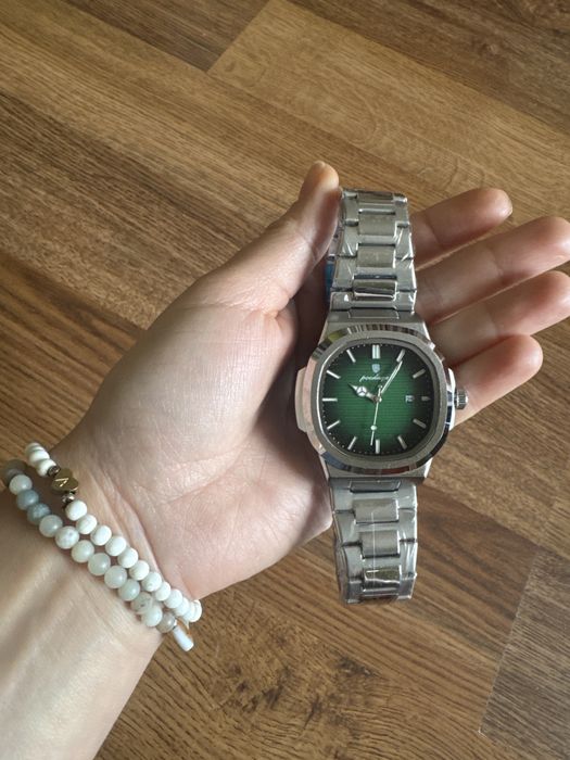 Годинник чоловічий новий