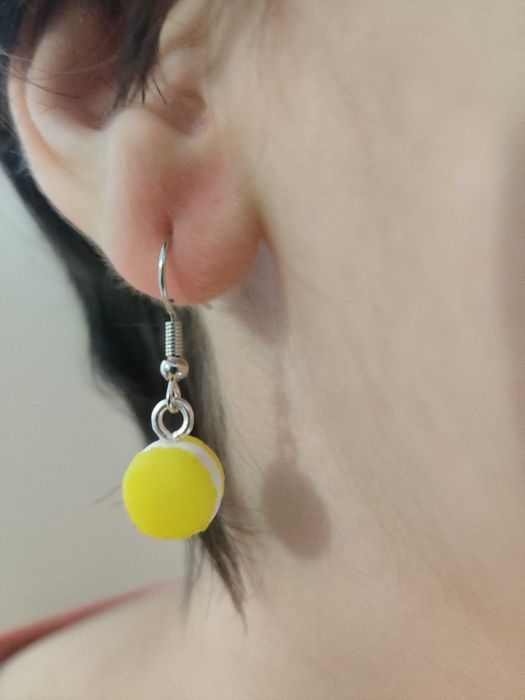 Brincos de macaron amarelo