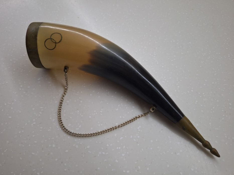 Вінтажний сувенір ,,ріг достатку"