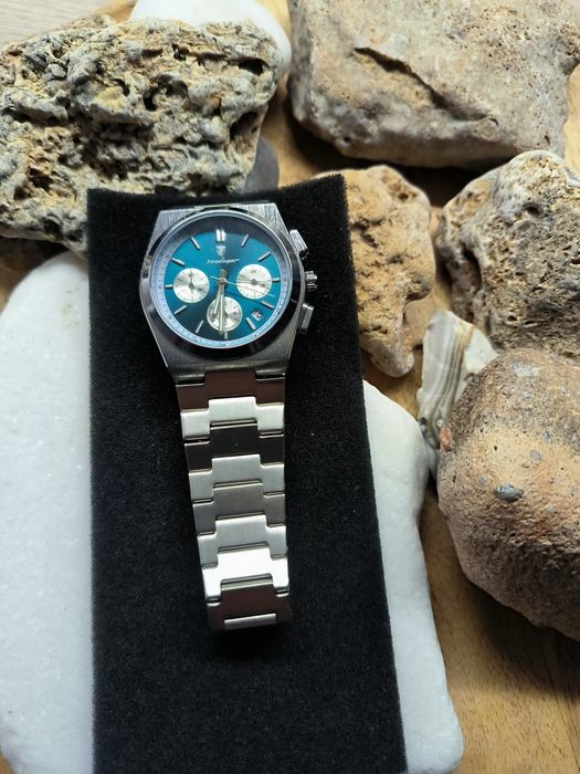 Продам годинник Poedagar!