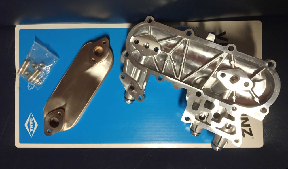 Radiador Óleo Toyota Hilux Hiace Dyna Land Cruiser (Permutador)