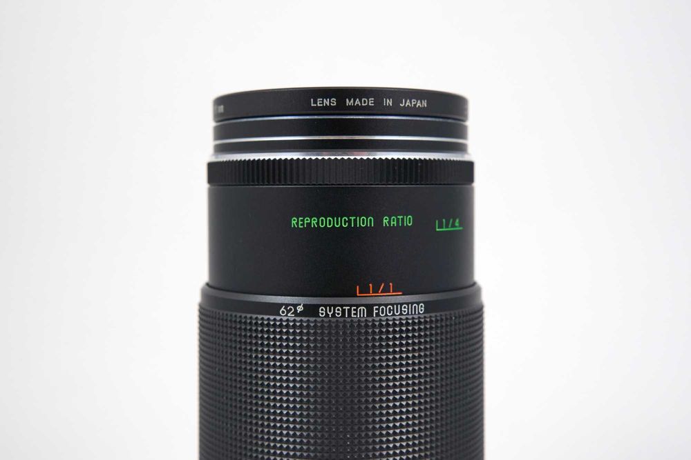 Objetiva manual Sigma 100mm f2.8 Macro - montagem M42