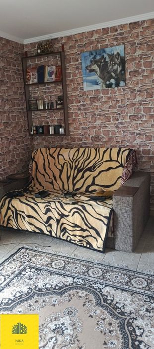 Продам будинок в центрі