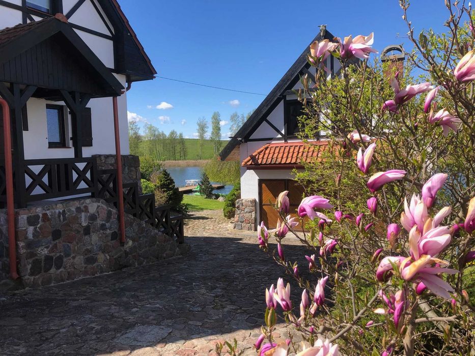 Siedlisko dom linia brzegowa  Mazury pomost sauna