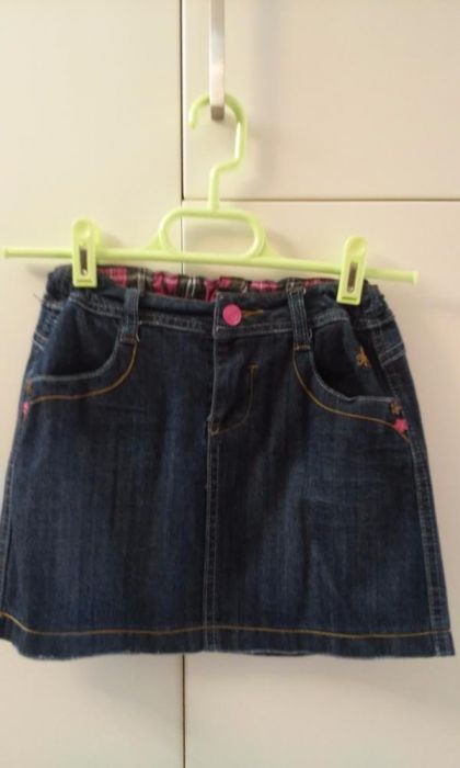 Conjunto saia da Girândola e blusa da Tiffosi