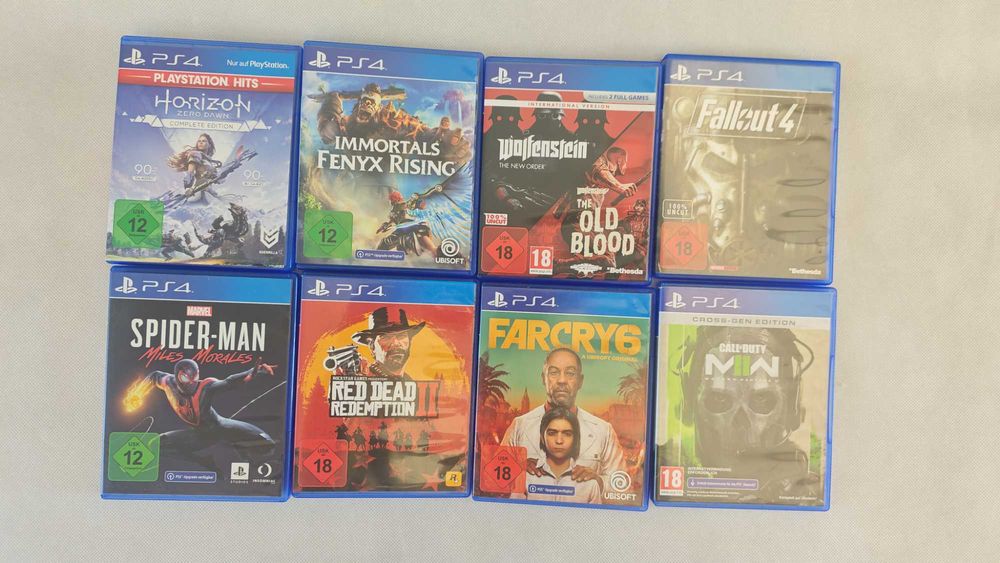 Konsola PlayStation 4 Slim 500GB + Pad + Zestaw 14 Gier (BOX)