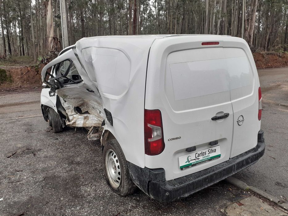 OPEL COMBO -  CARRO PARA PEÇAS