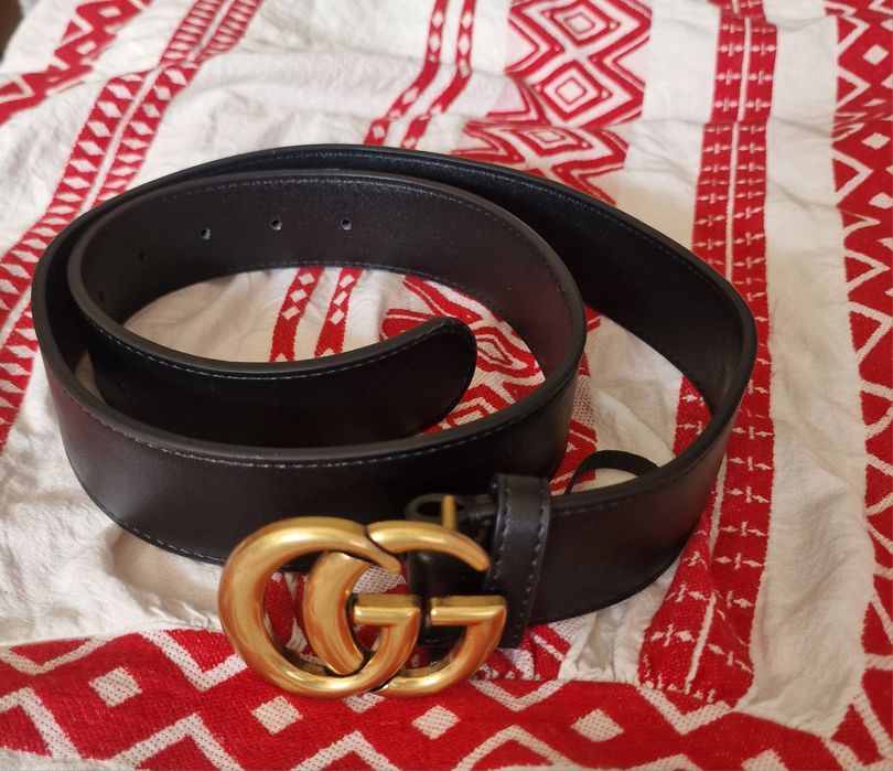 Skórzany pasek ze złotą klamrą unisex