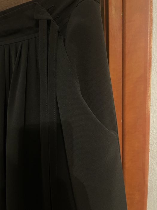 Śliczna elegancka spódnica