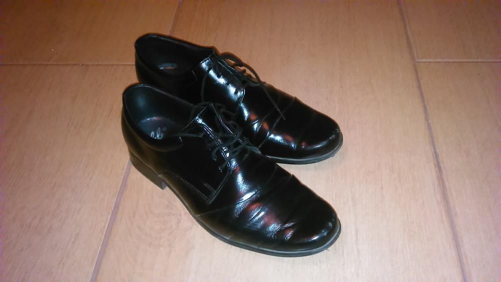 Buty stan bdb.rozmiar 33