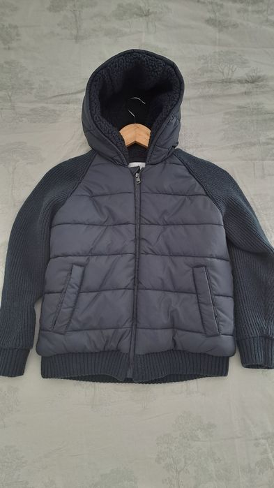 Blusão menino Zara tamanho 9 como novo