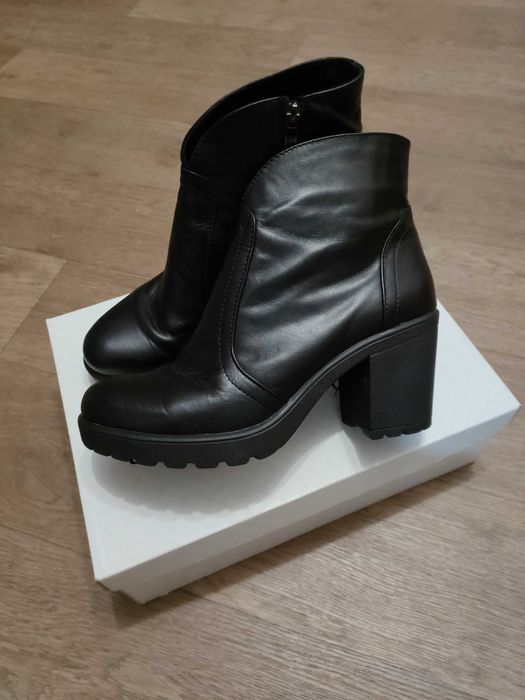 Ботинки натуральная кожа