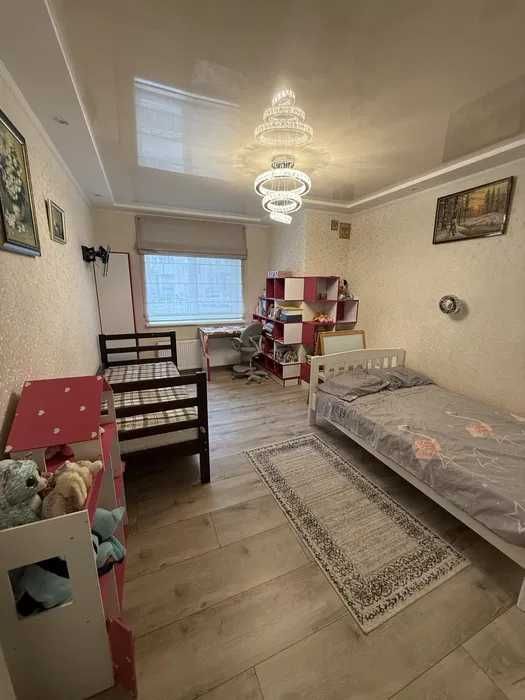 Продажа 3-комнатной квартиры ЖК Радужный Льва Ландау Новые Дома