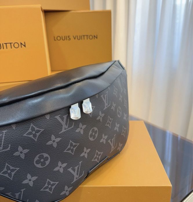 Купить мужскую  сумку бананку louis vuitton чоловіча бананка