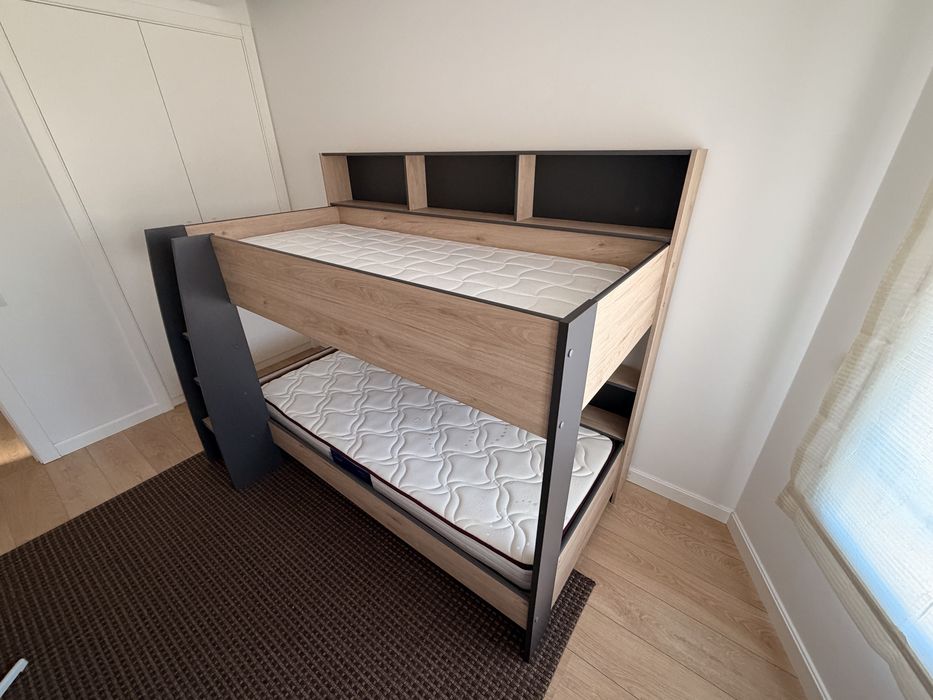 Beliche com 2 colchões