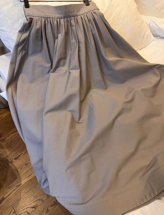 Стильная юбка BAZHANE