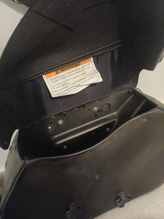 Sakwy boczne Harley  Sportster  Oryginał