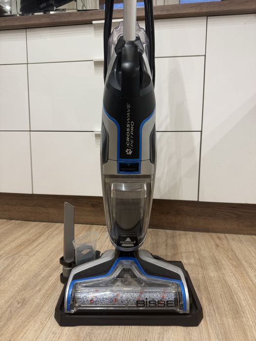 odkurzacz pionowy - BISSELL CROSSWAVE 17132 z funkcją mopa 3w1