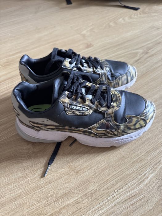 Czarne buty Adidas damskie panterka