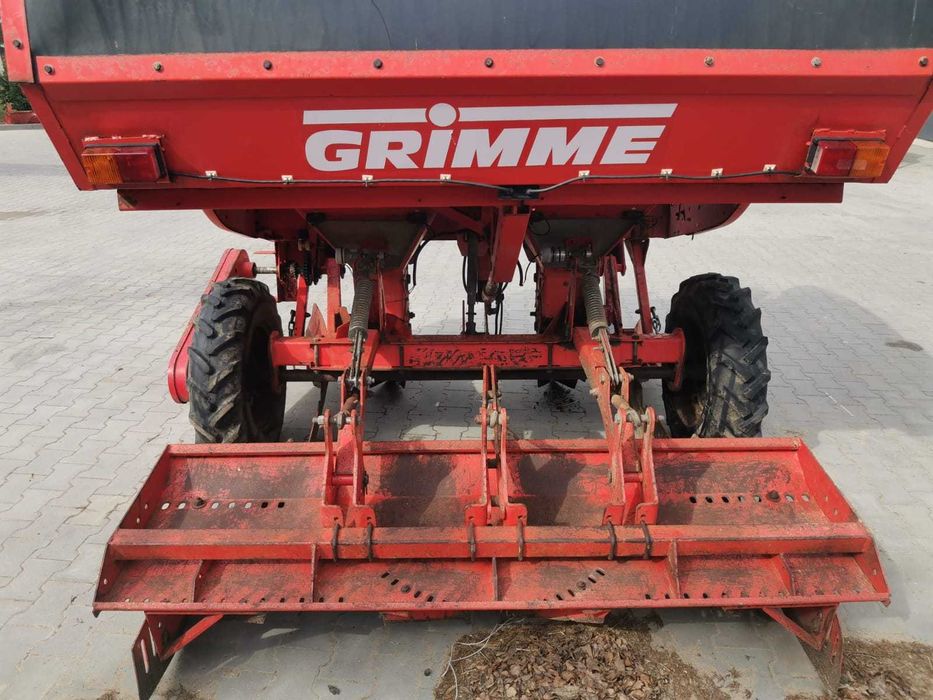 Sadzarka do ziemniaków Grimme GL32B 2002