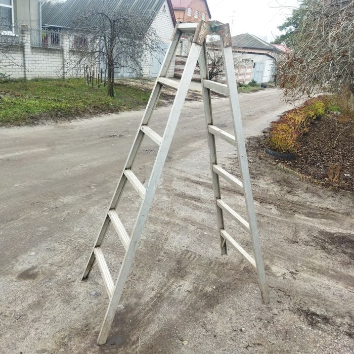 Лестница алюминиевая СССР драбина стрімянка