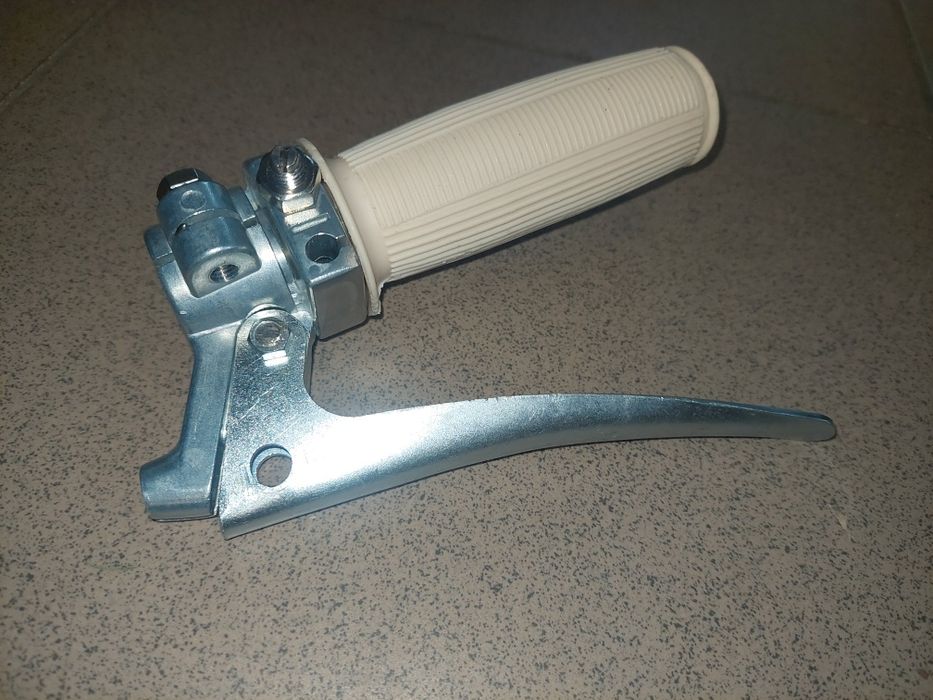 Rączka gazu  romet komar sztywniak Żak rys simson sr1