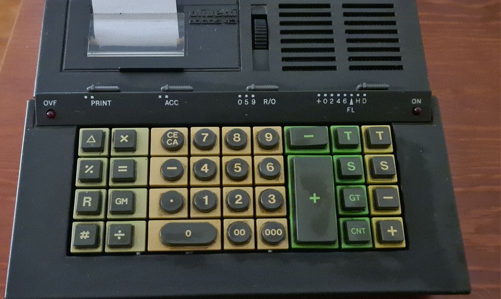 Calculadora de escritório.