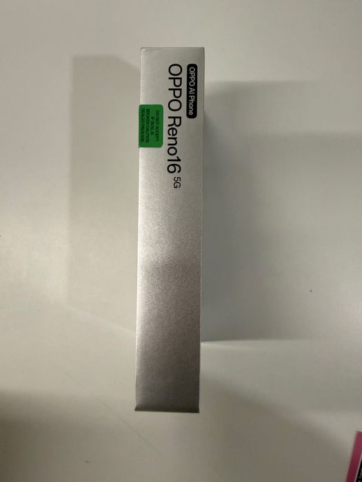 Oppo reno 16 5g 8gb/512gb