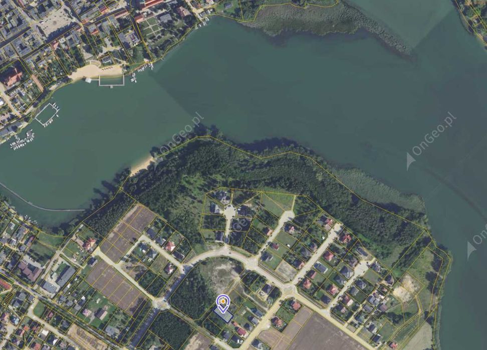 Działka budowlana nad jeziorem