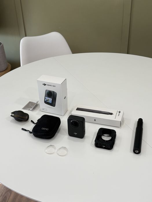 DJI OSMO 360 com acessorios