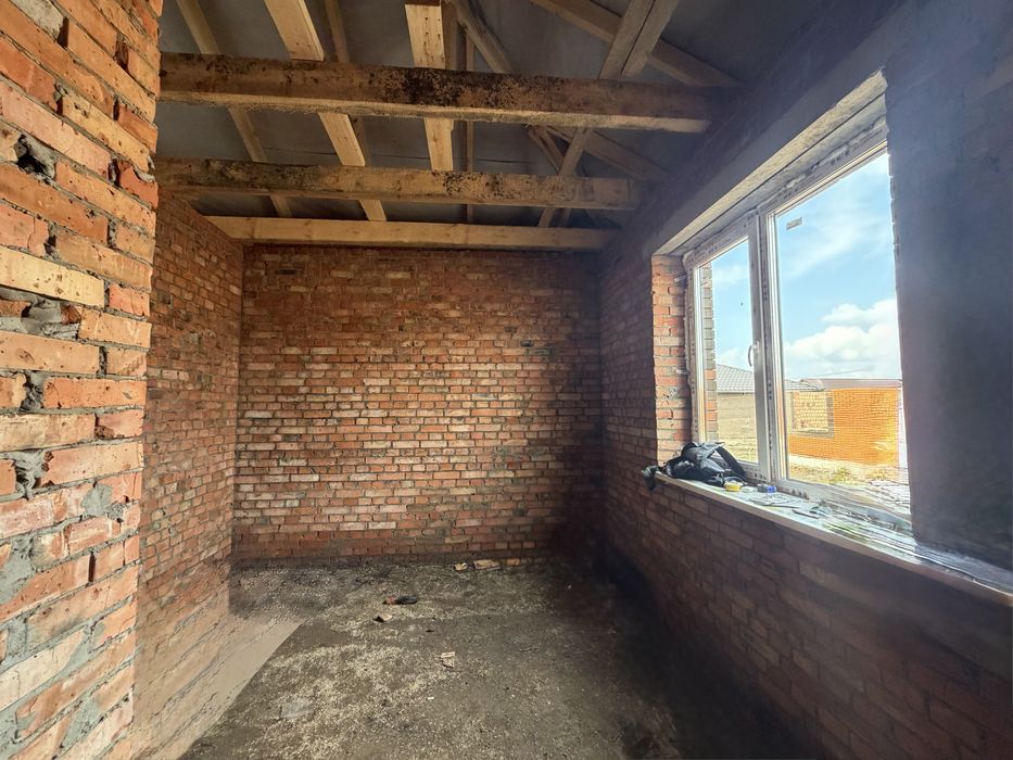 Будинок в місті від забудовника! Газ, світло, сертик, криниця, 4 сотки