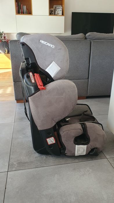 Fotelik samochodowy dla dziecka Recaro Young Sport  9-36