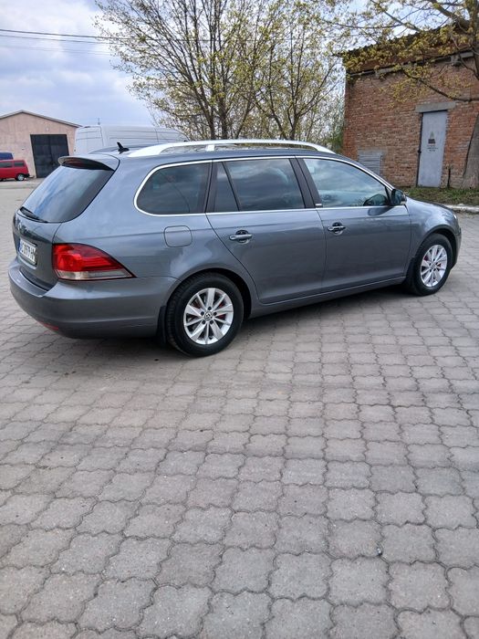 Продам гольф6  2011р 1.2 бензин