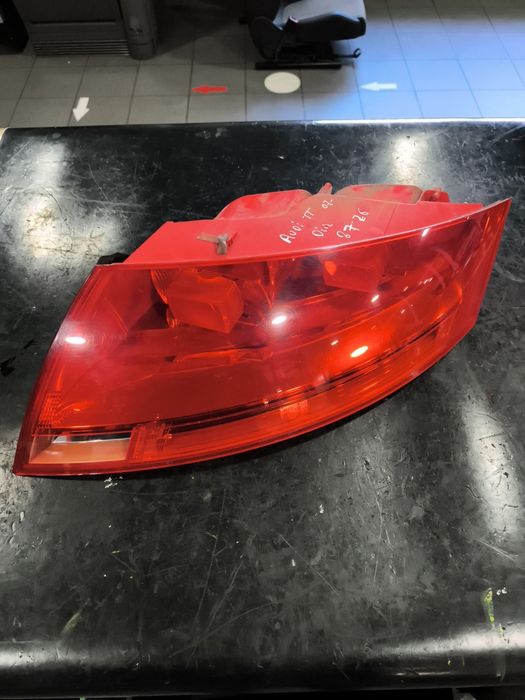 Farolim direito AUDI TT (8J3)