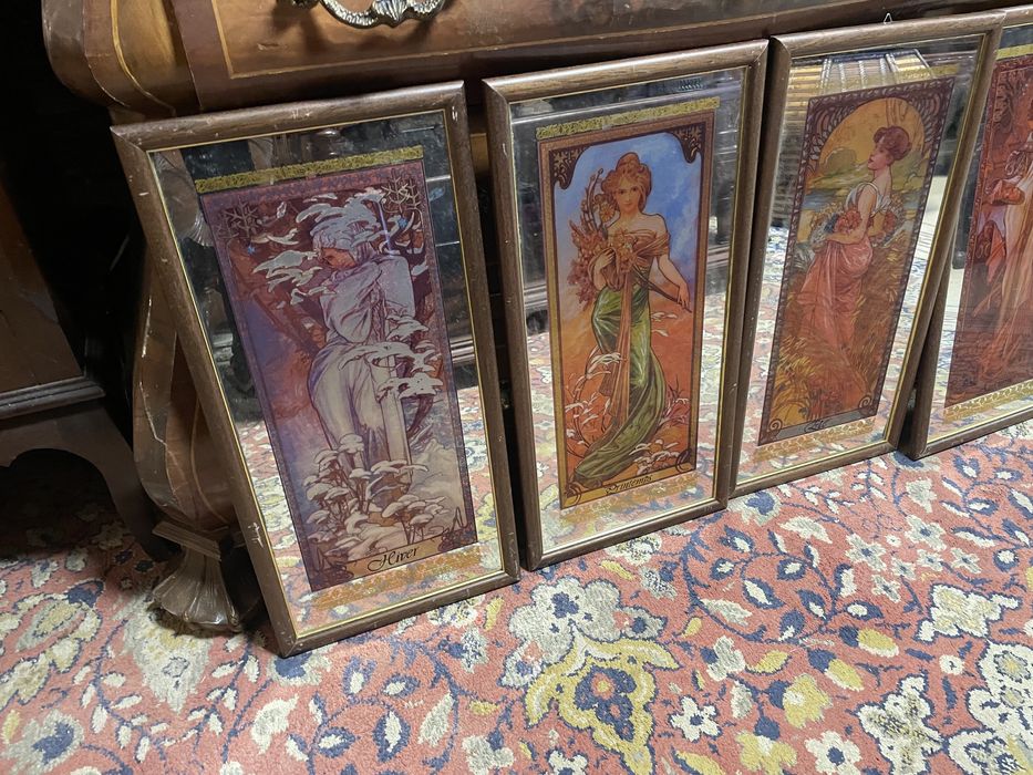 Quadros mucha antigos