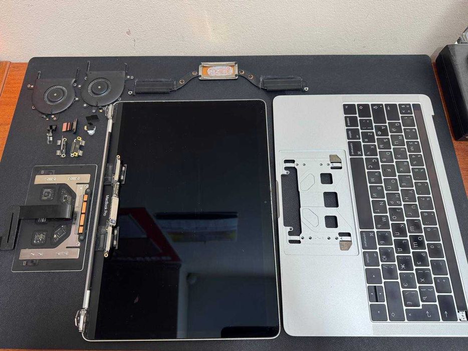 Ремонт техніки Apple (PC Service)