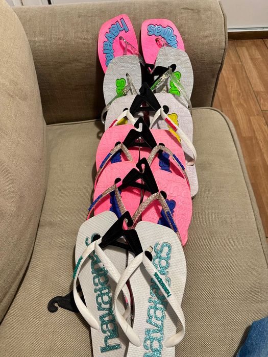 Chinelas havaianas para revenda 8€ a par também é possível vender a unidade a 10€