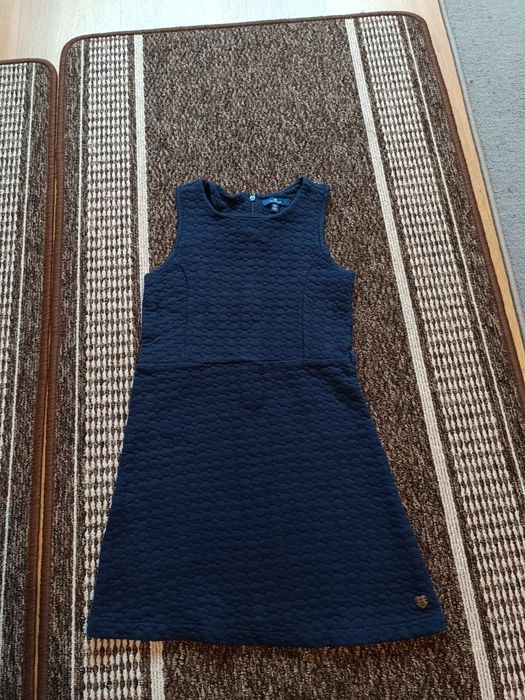 Elegancka ciepła sukienka