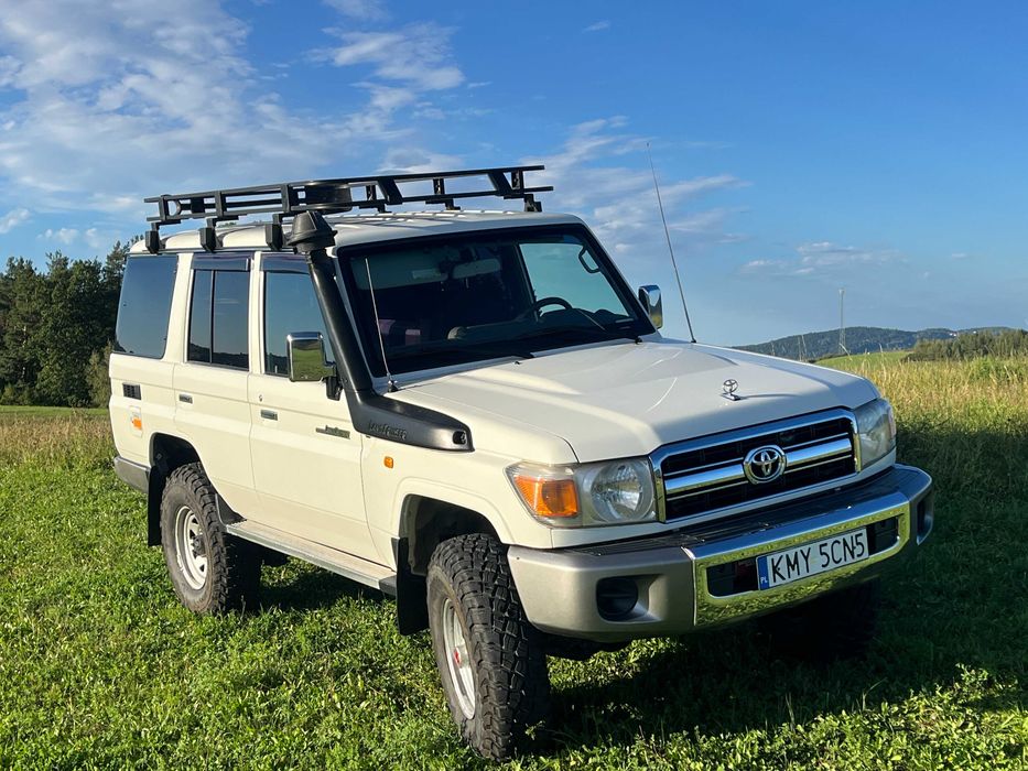 Land Cruiser 76 HZJ76