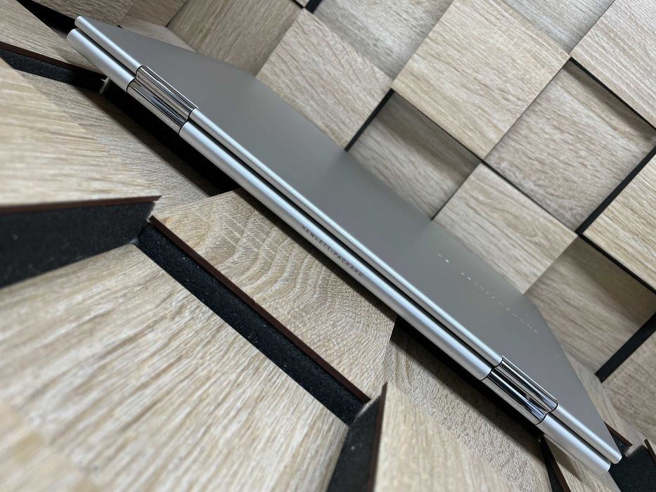 №5381 Ноутбук HP Spectre x360 13-4103dx 13"/i7-6500U/8Gb/SSD256