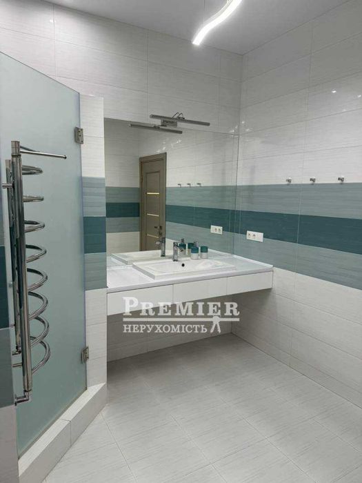 Продам пентхаус з панорамним видом на море