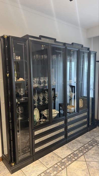 Vitrina Sala Clássica Lacada Preta | Conjunto 4 Módulos | 230cm | Bom Estado