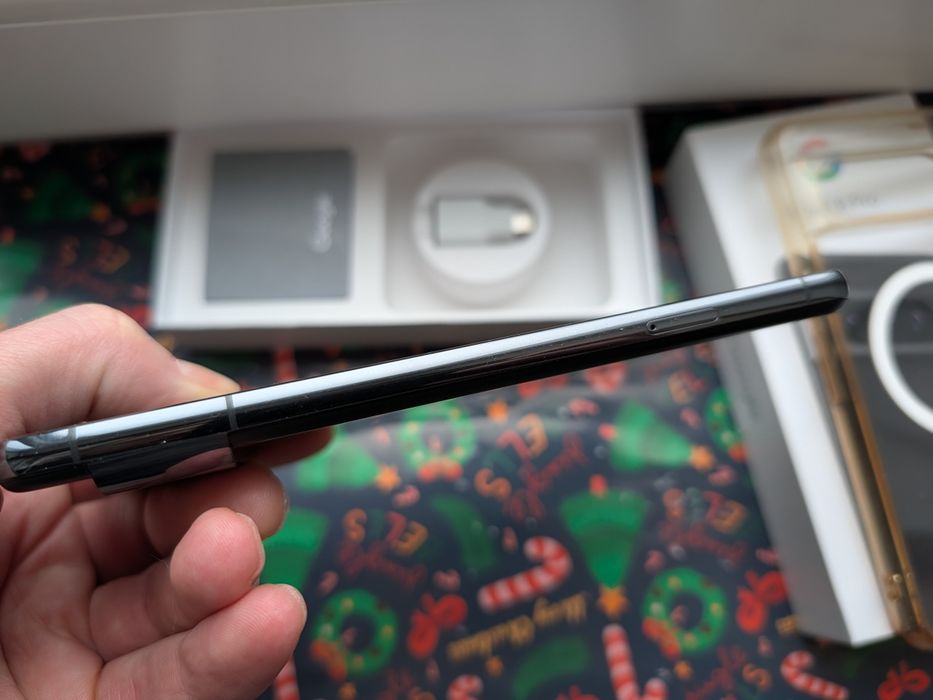 Pixel 8pro, 128gb, black.  Софт анлок, Андроїд 14