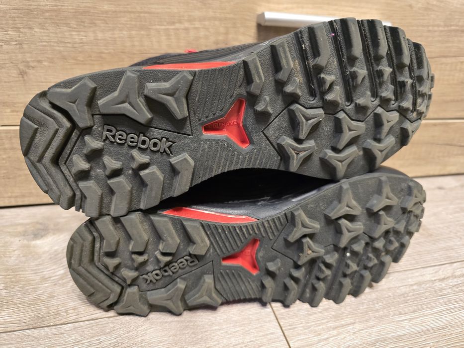 Ботинки зимние Reebok оригинал 8US/5½UK