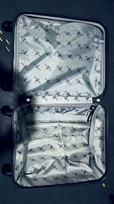 Mala viagem cabine rigida John Travel