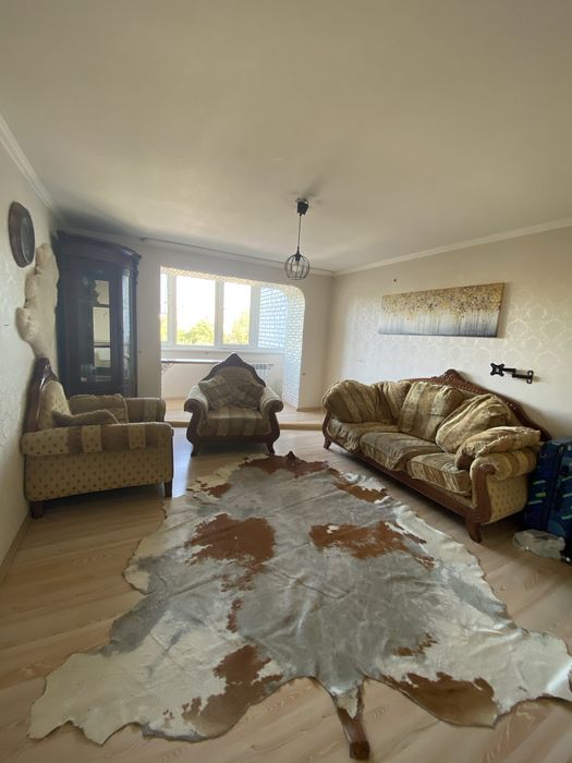 Продаю 2 кв. ул. Садовая - Пограничная , 73 кв.м.