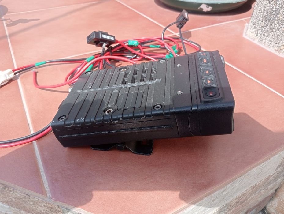 Yaesu FTM-10 vhf/uhf