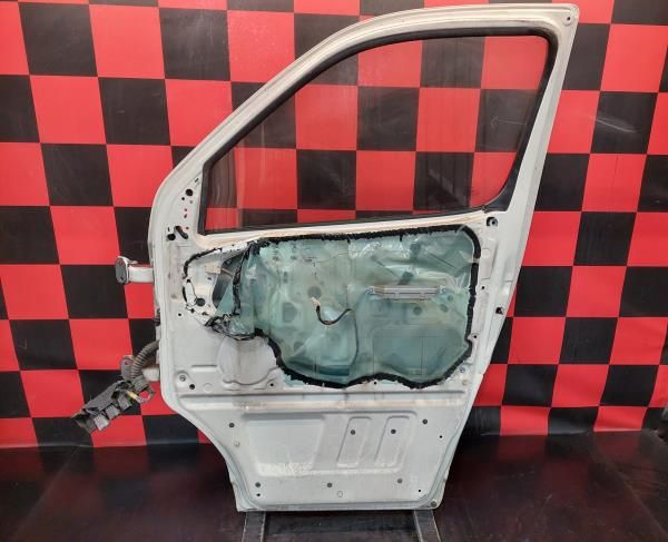 Porta frente direita TOYOTA HiAce IV (LXH1_, RZH1_, LH1_)